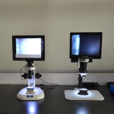 Inspecting Diameter, Thickness, And Concentricity of PCD Blanks