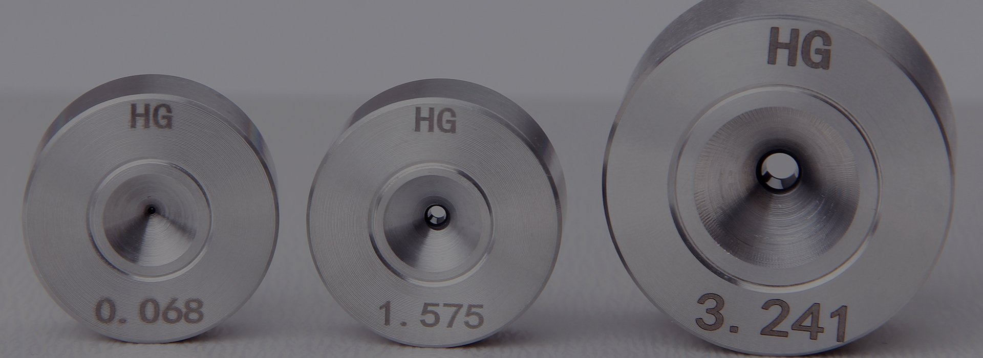 PCD Dies with Wide Diameters