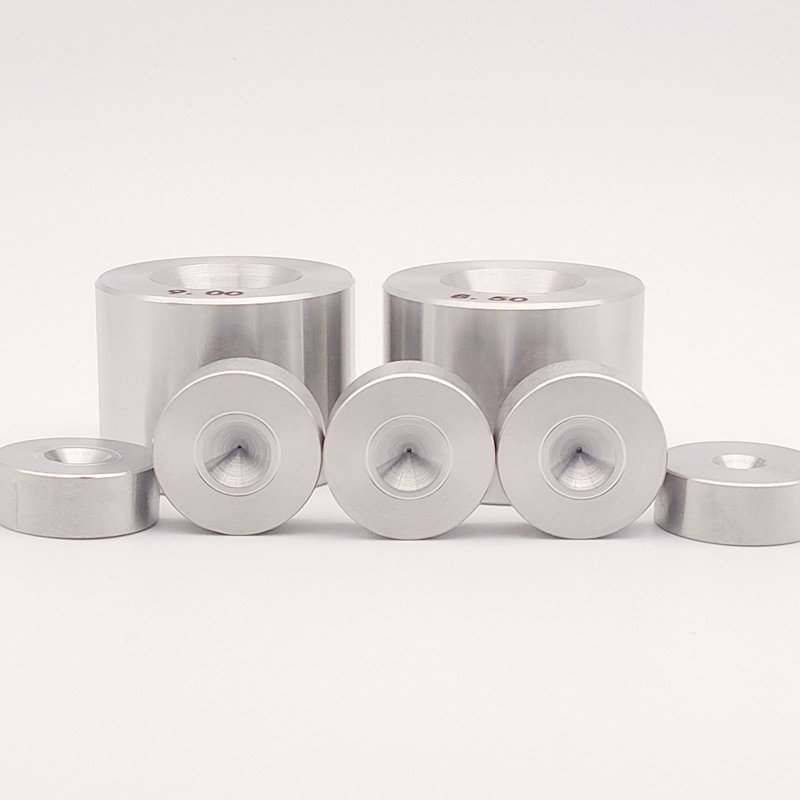 Diamond dies with full range of sizes